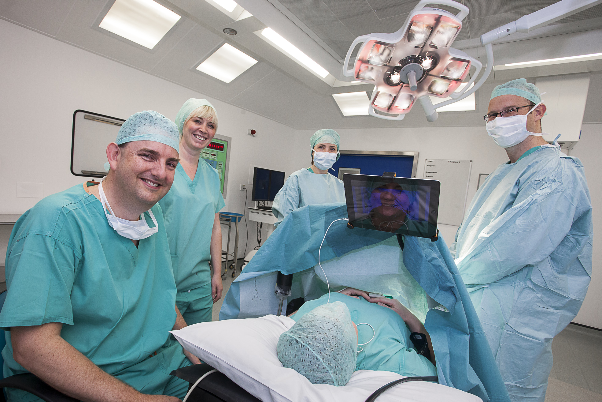Patients use iPads to watch Poldark and Antiques Roadshow in operating theatre