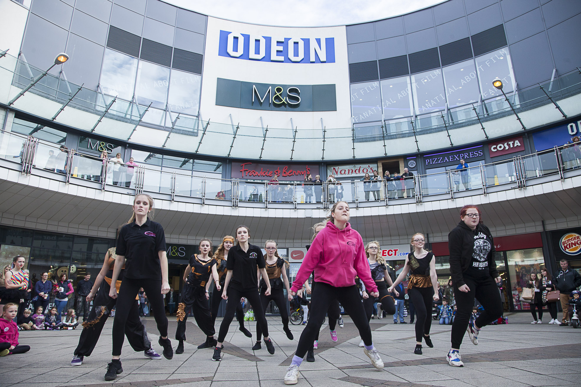 Shoppers enchanted by young dancers at Eagles Meadow