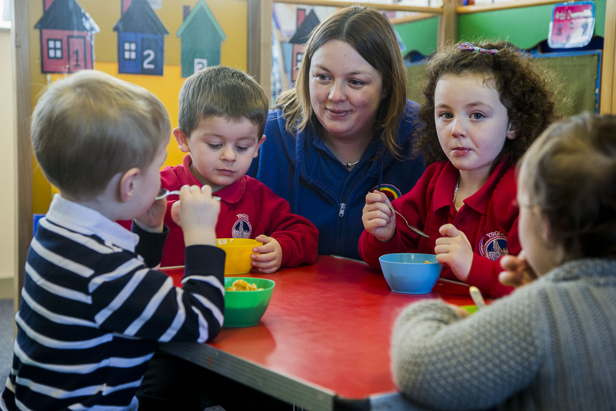 Healthy snacks a hit for youngsters as nurseries sign up to new nutrition scheme
