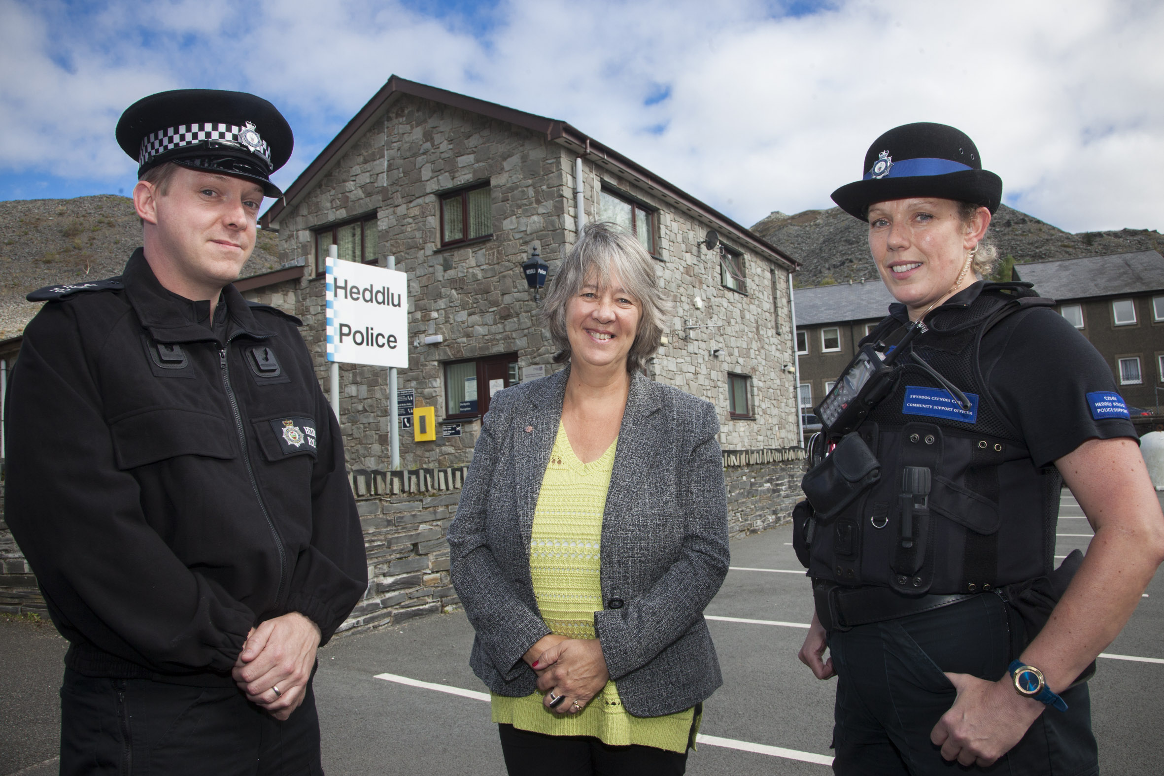 New plan to recruit police officers in South Gwynedd
