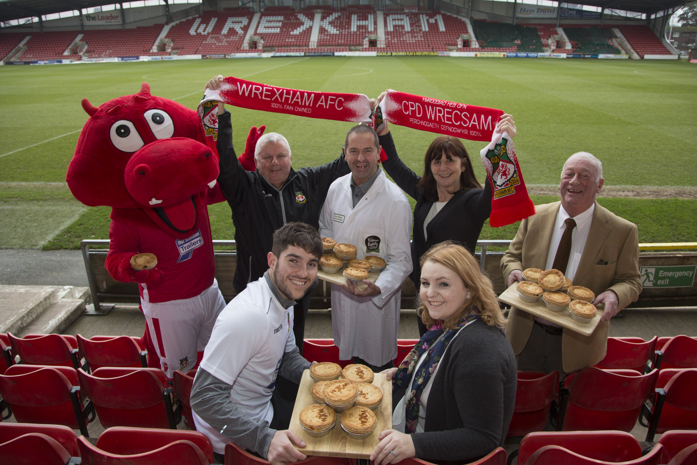 New hot chilli beef club pie will put fire in the Dragons’ bellies