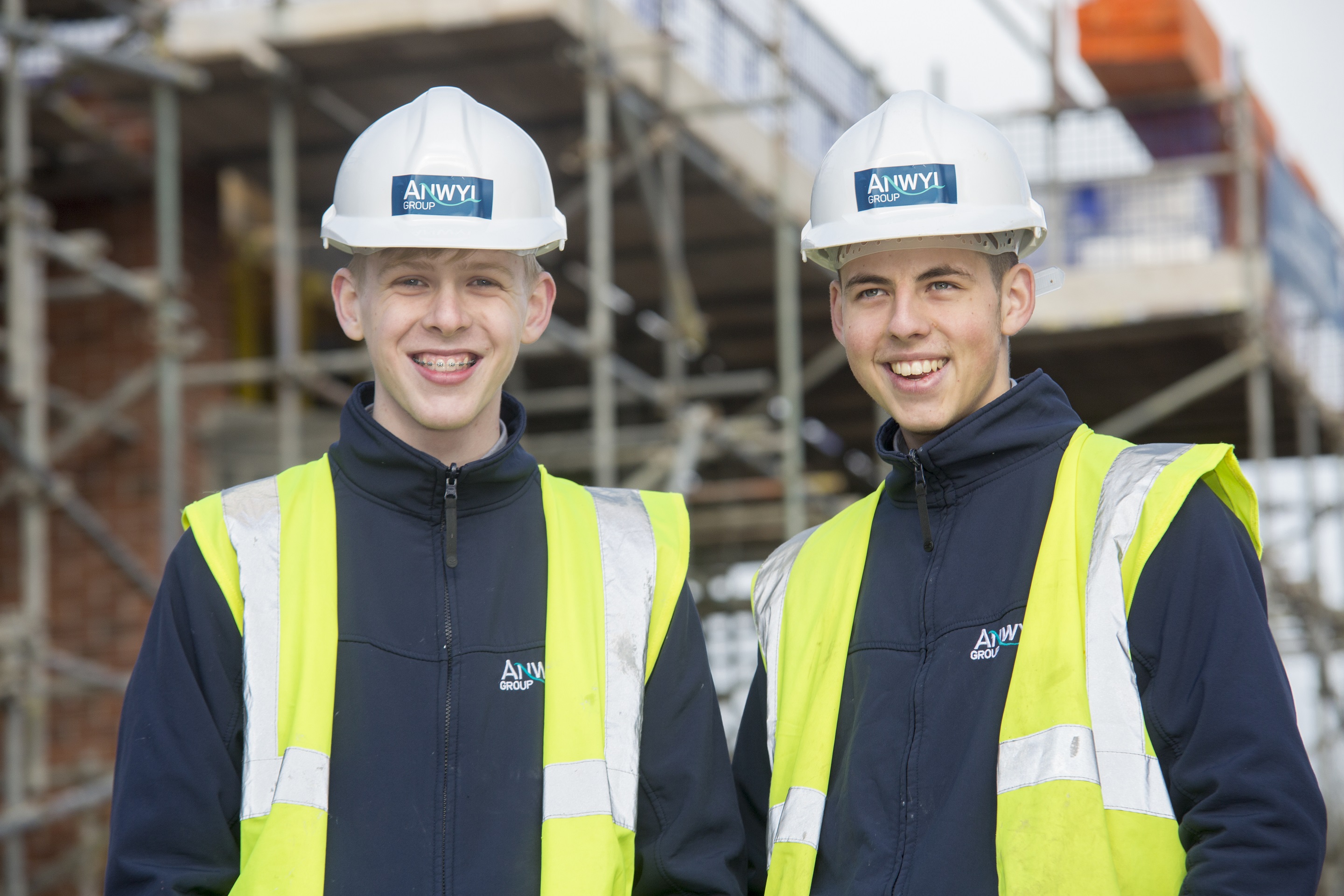 Anwyl homes takes two trainee assistant site managers from Coleg Cambria