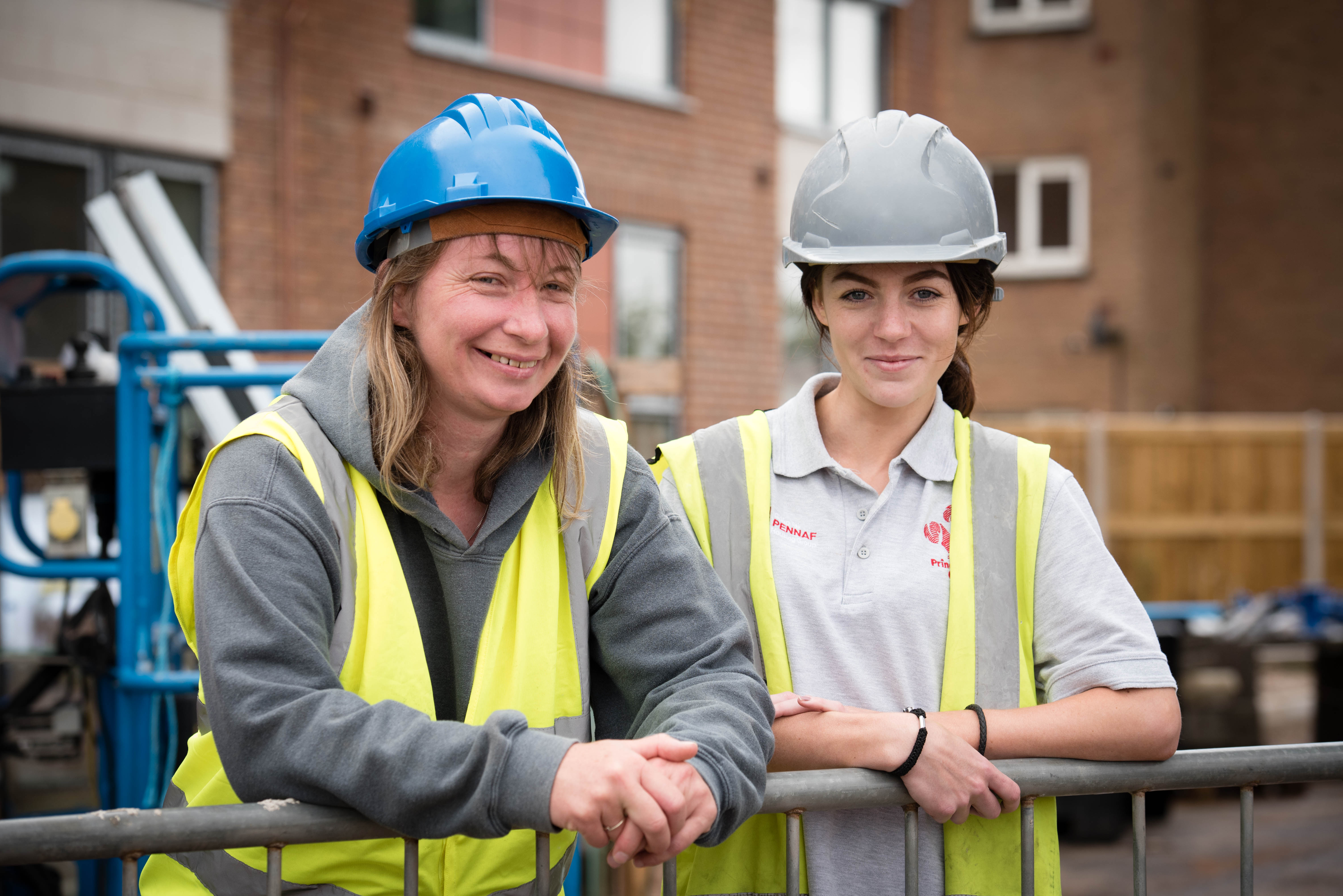 Young mum Alleisha dreams of a construction career as a joiner
