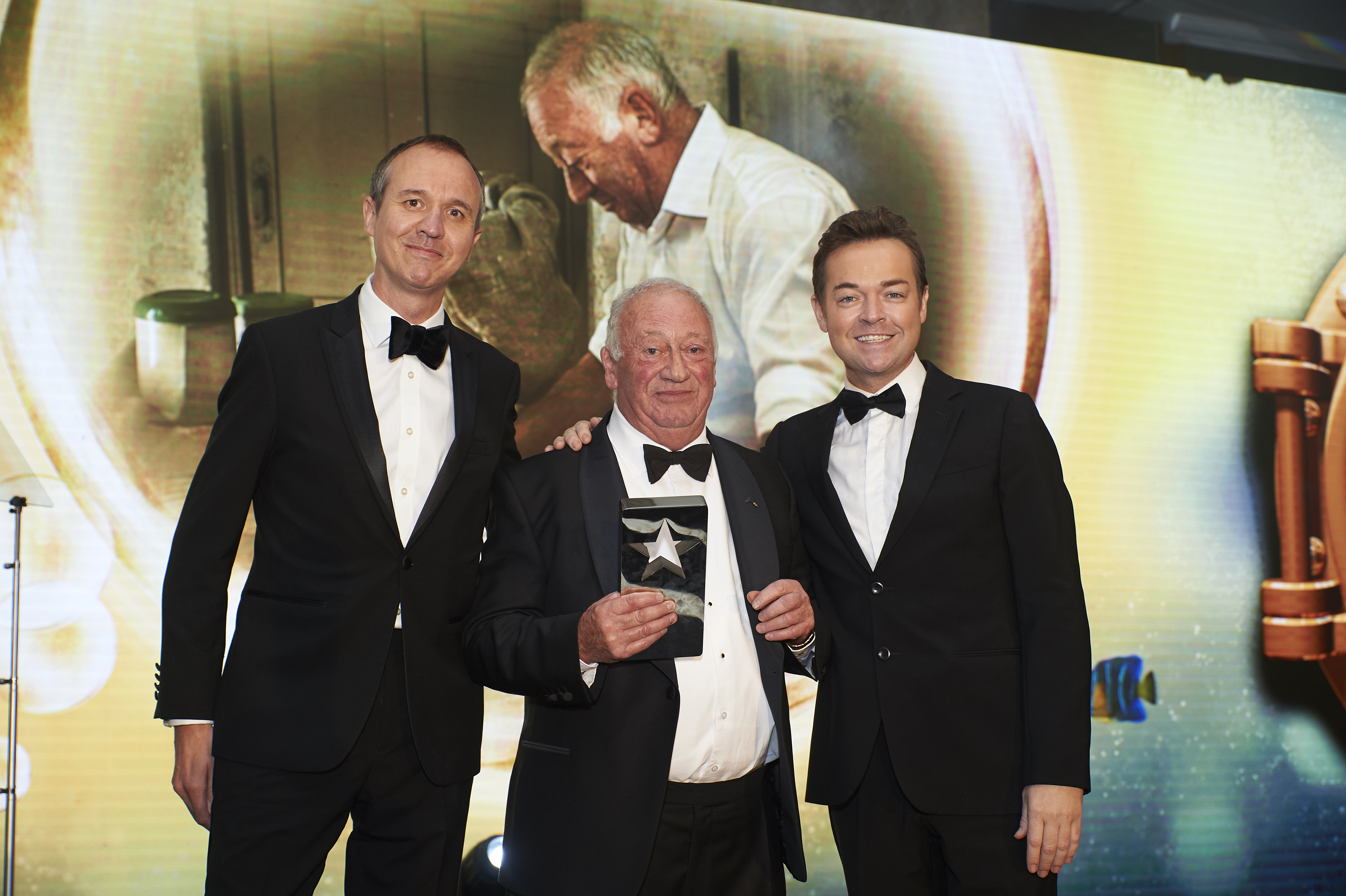 Bakery trailblazer Alan Jones wins award for outstanding contribution