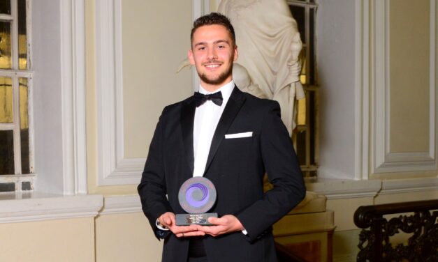 Young support worker hits the big time at care sector ‘Oscars’