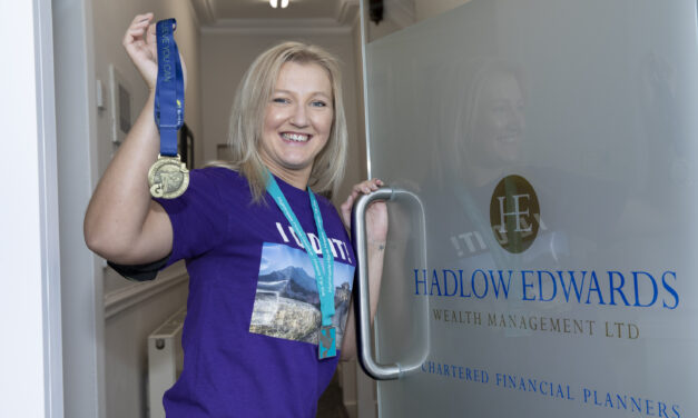 Steph fulfils lifelong ambition to walk Great Wall of China and raises £2,500 for hospice