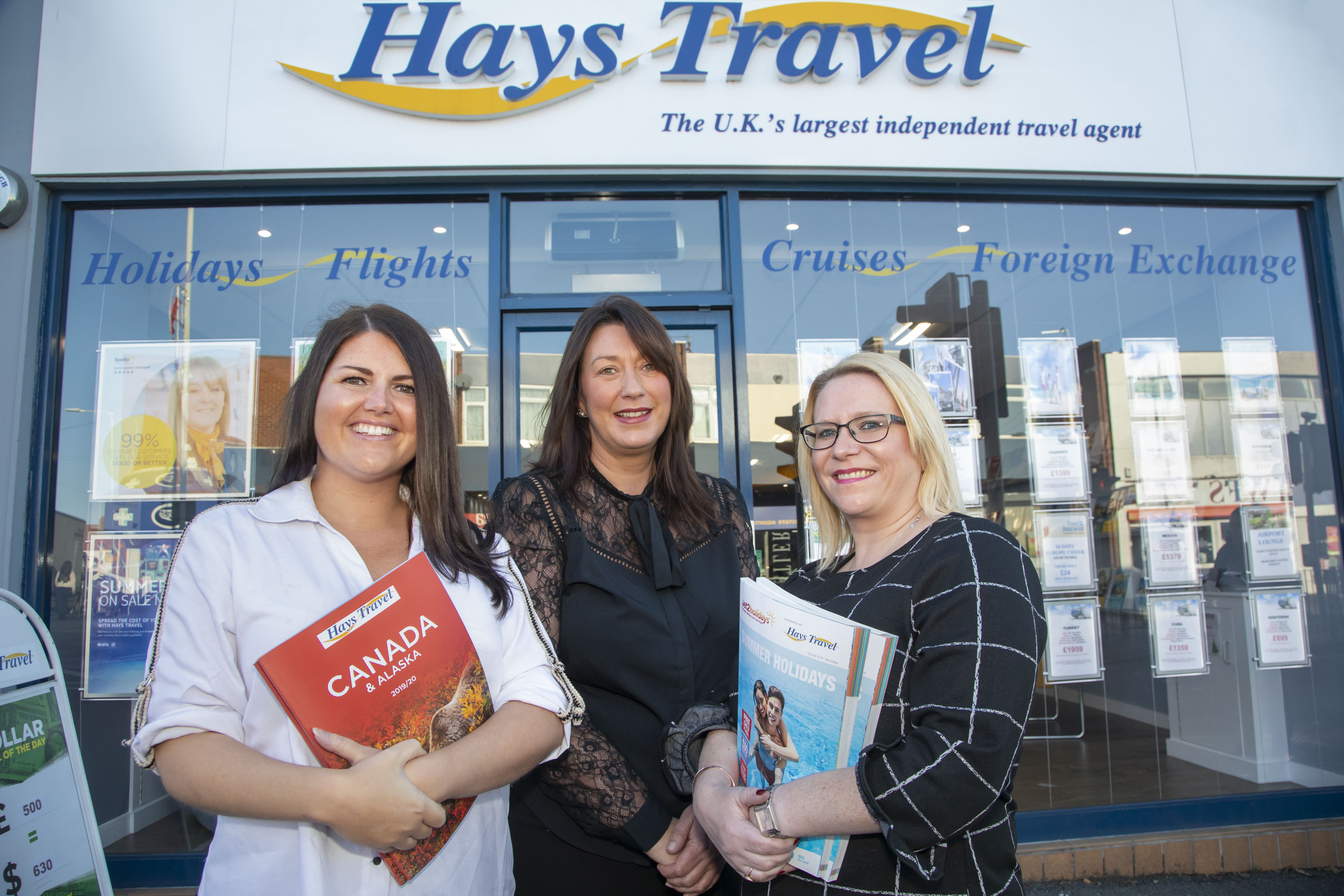 High flyers Simone and Toni help strengthen management team at rapidly expanding firm