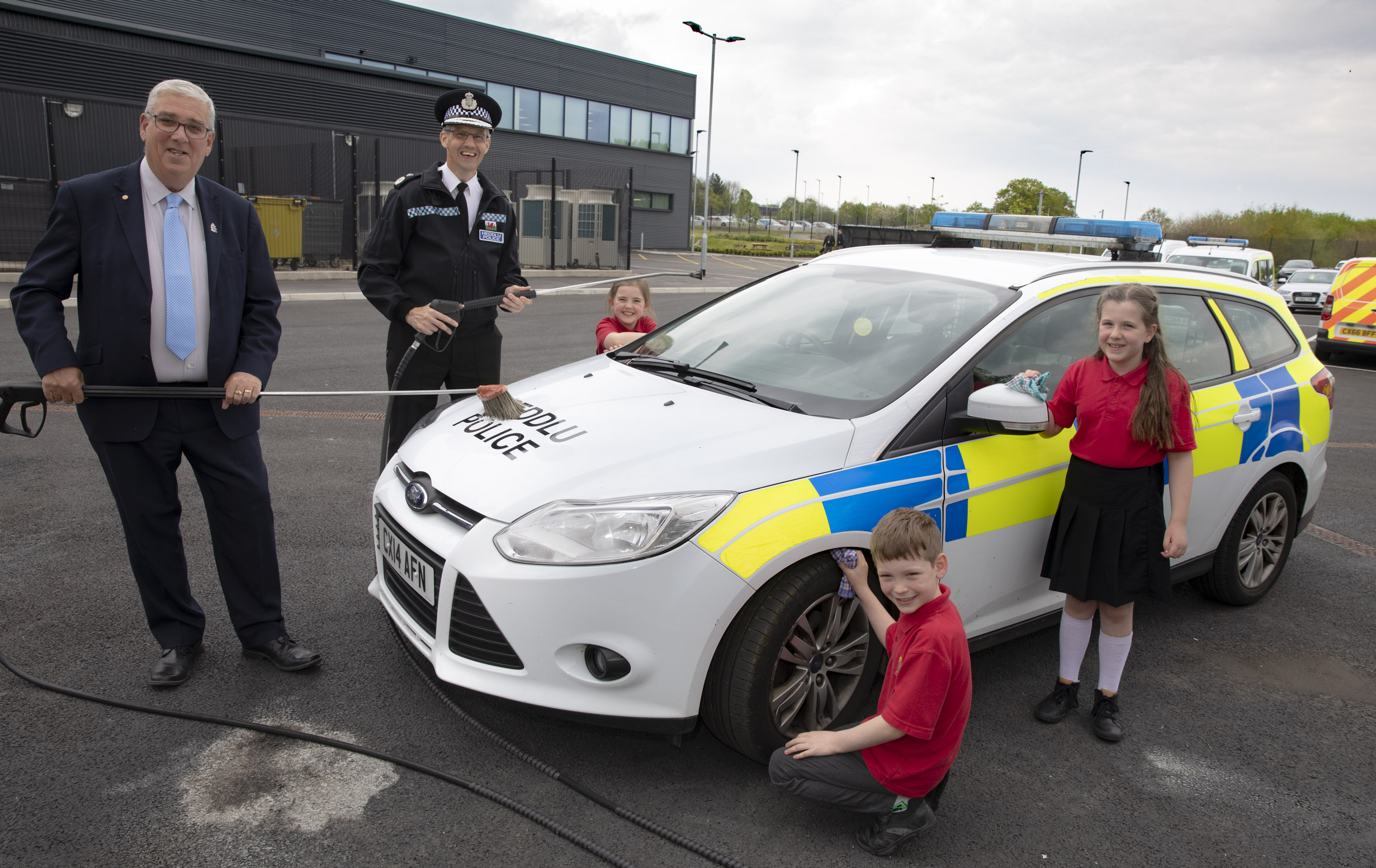 New “green” police station has upcycled furniture, solar power and rainwater to wash force’s cars