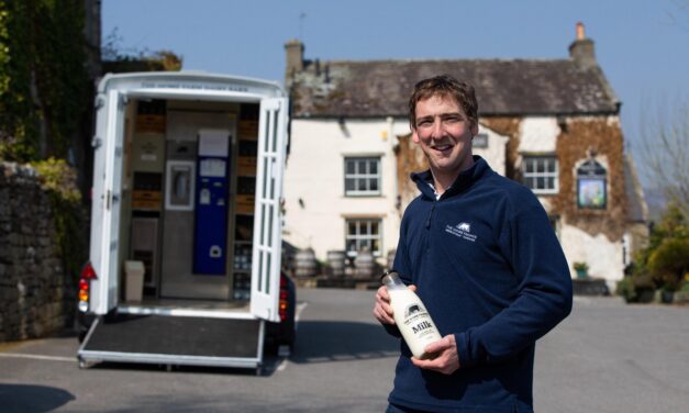 Horsebox converted into UK’s first mobile milk vending machine