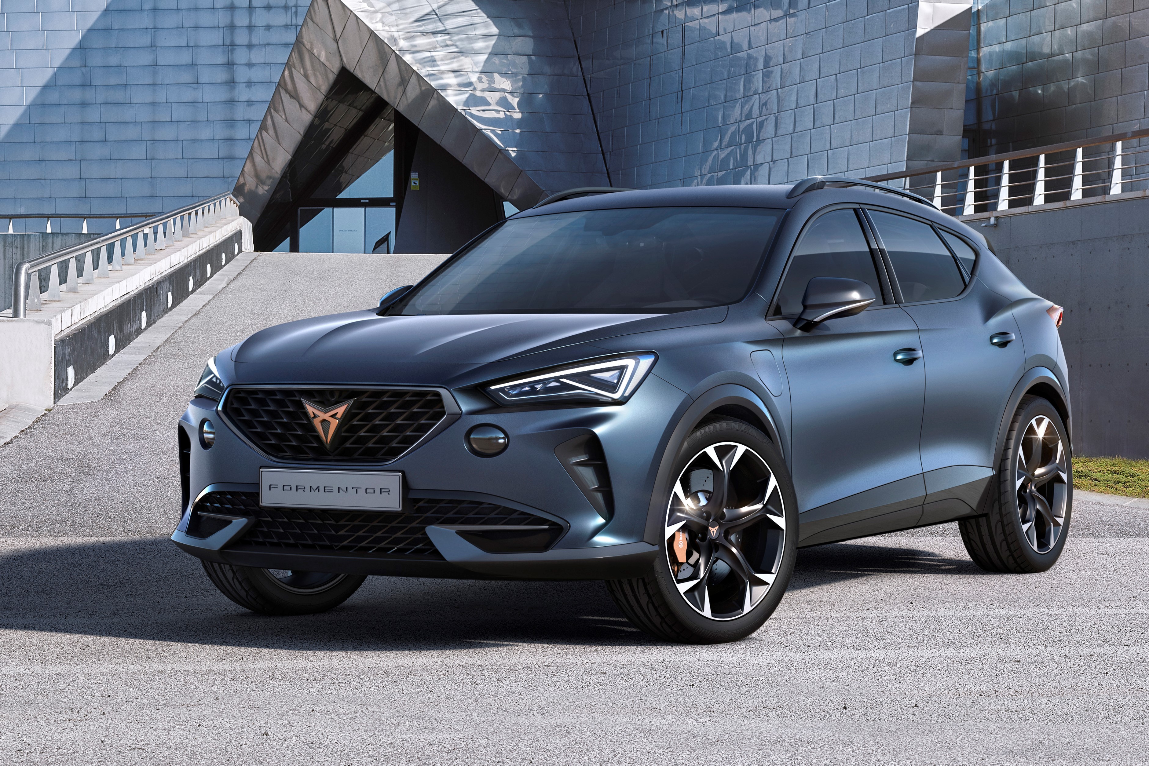 Seat Leon ST Cupra R launch report by Steve Rogers