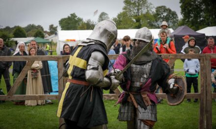 Combat in Corwen as armoured knights do battle at medieval spectacular