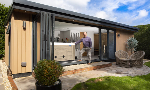 Entrepreneur builds ‘ultimate suburban hideaway’ complete with hotel-sized sauna and hot tub