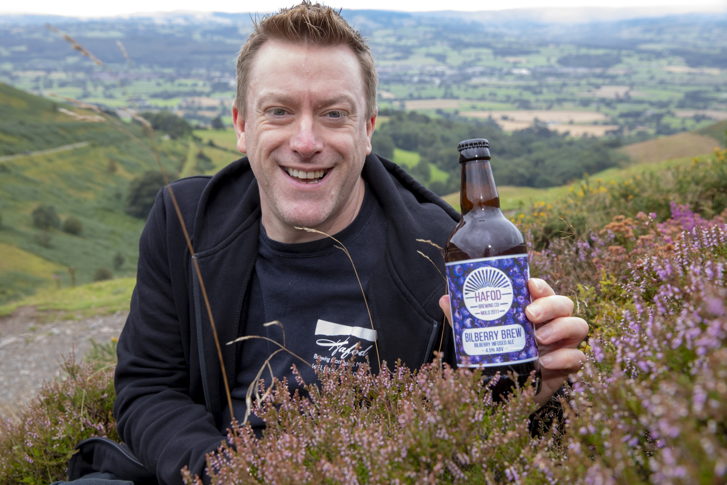 Foraging fruit pickers can earn themselves beer for bilberries