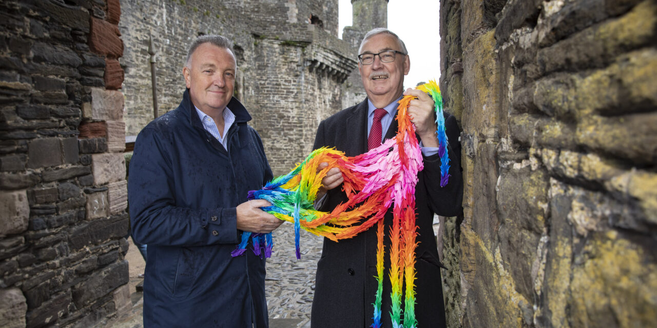 Touching get well gesture with 1,000 origami birds from Japan deepens the bond with Conwy