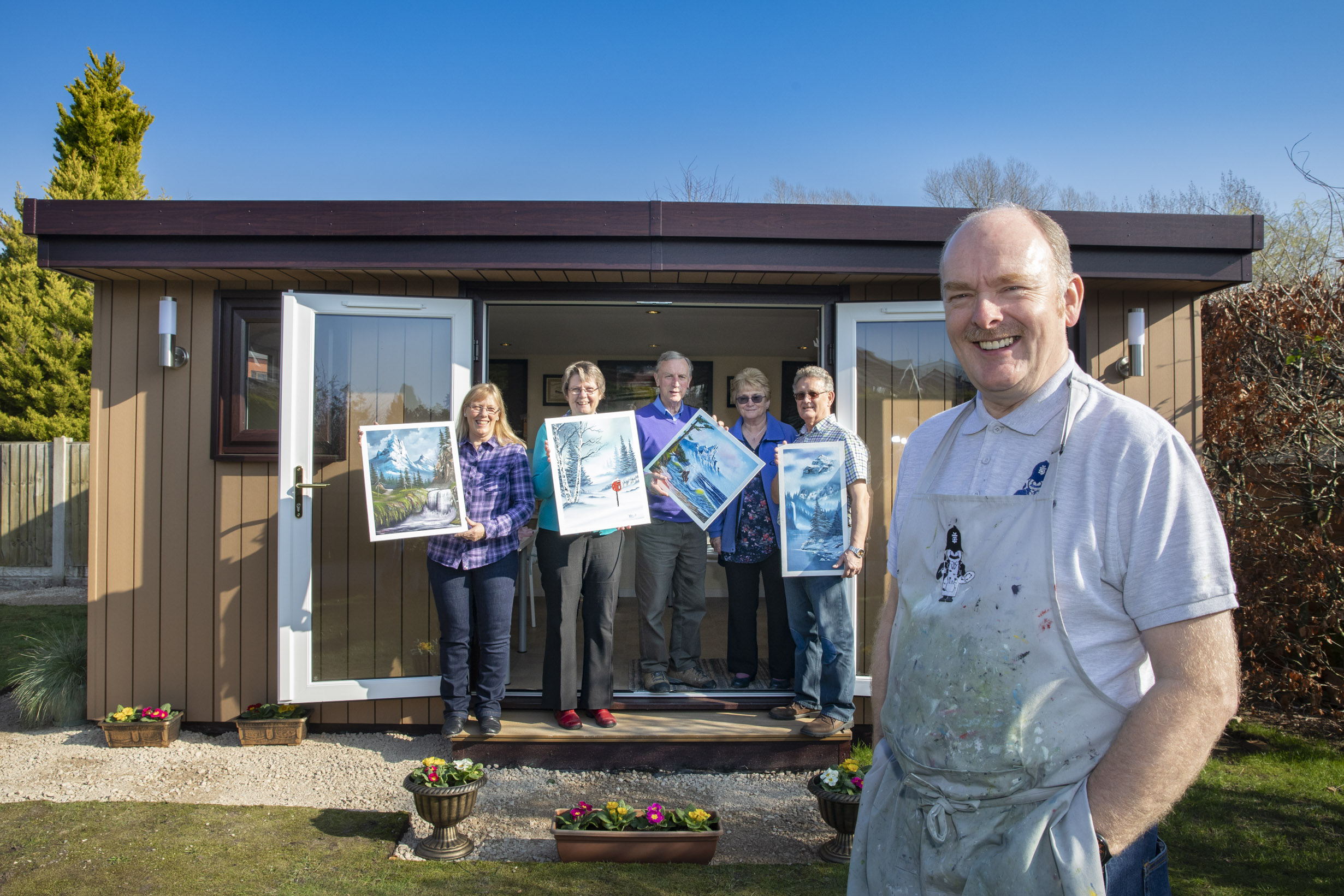 Pioneering Deeside company Rubicon Garden Rooms wins Unique Business of the Year at Welsh SME Business Awards