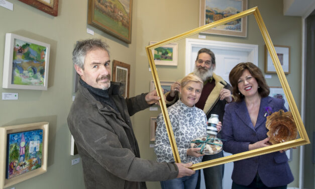 Gladiator weapons expert helps Llangollen retail fight back in time for Christmas