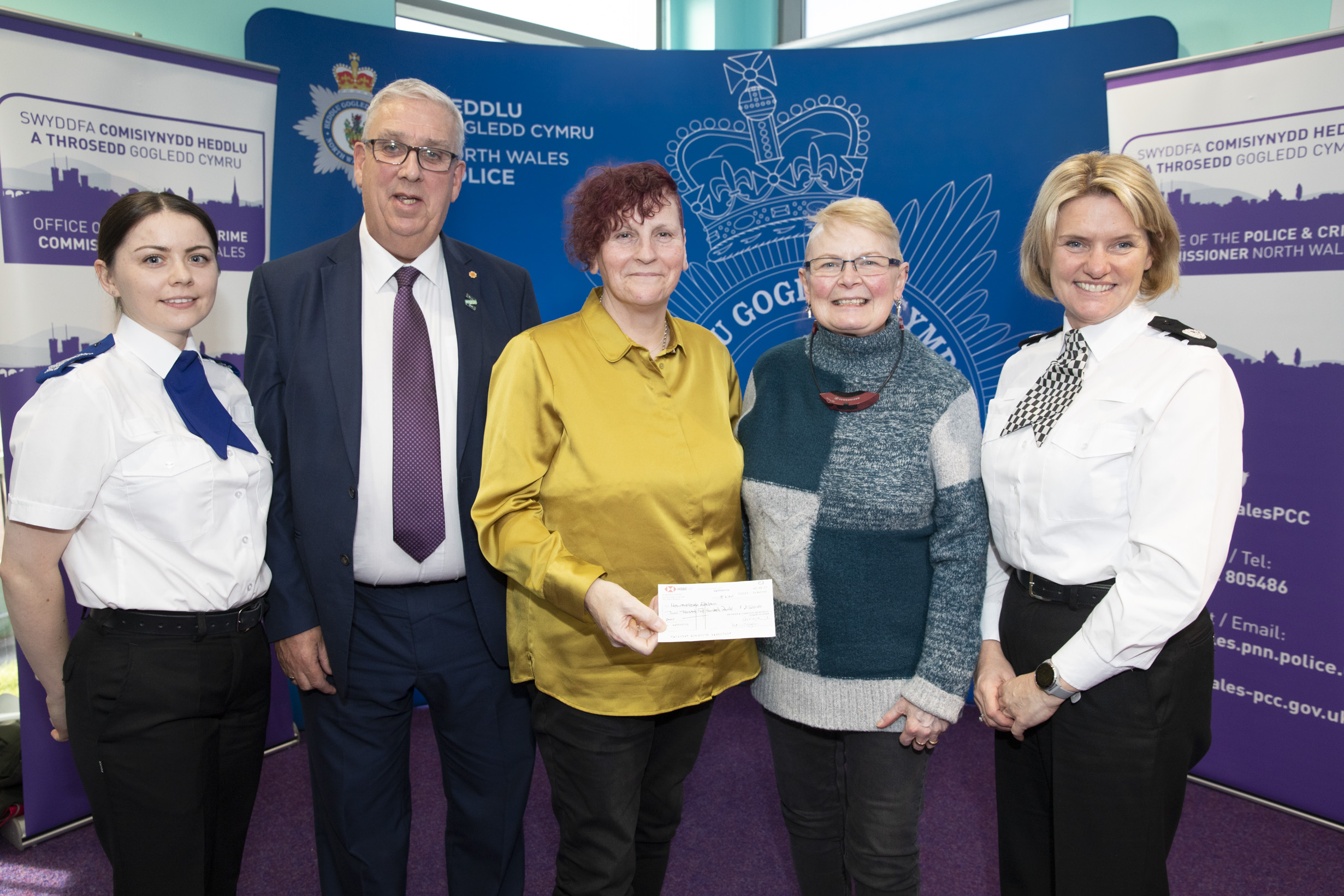 Donors rally round to save food bank after police chief’s appeal