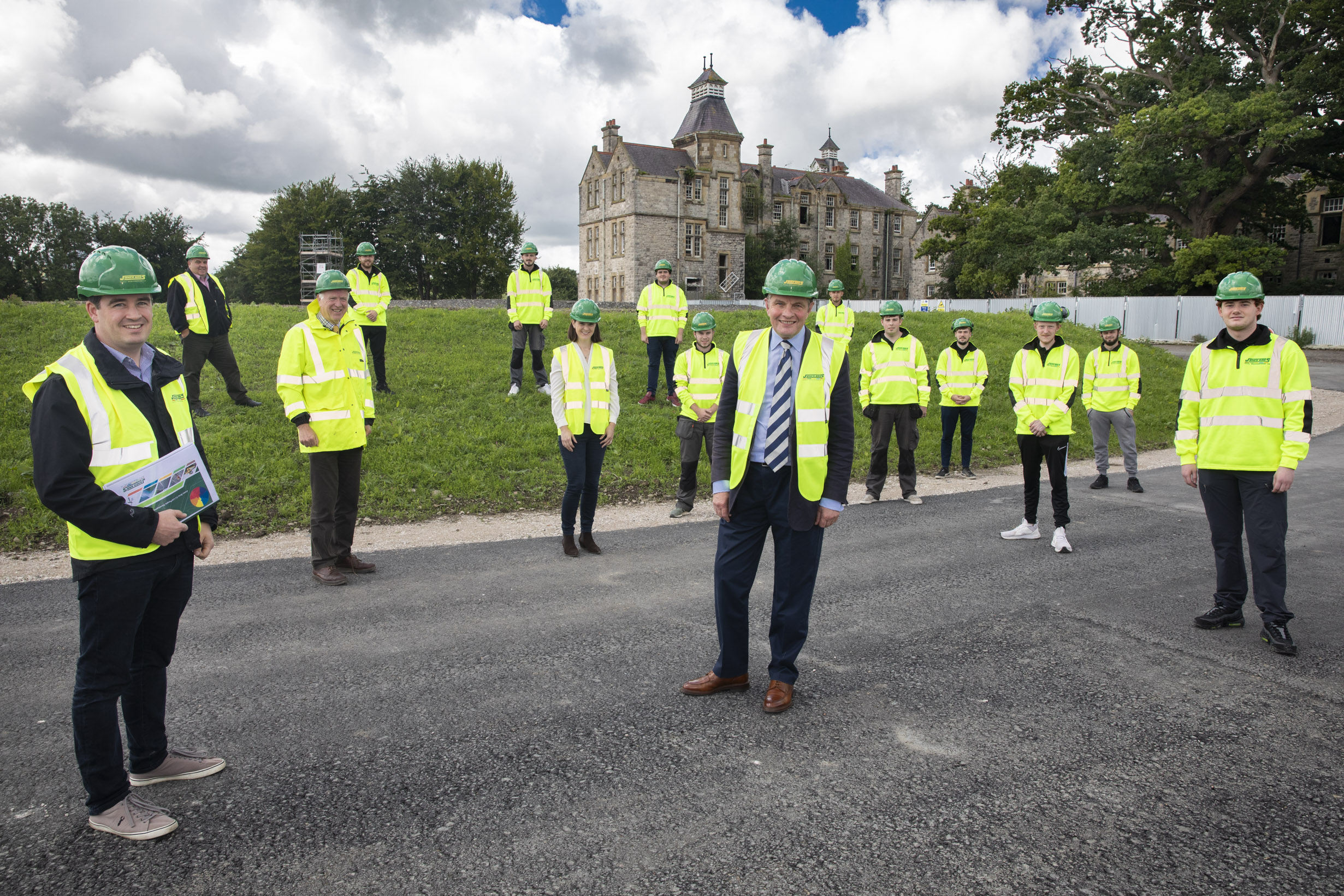 MPs praise for apprenticeships at the heart of historic hospital development