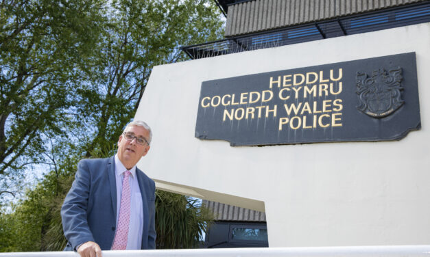 Police boss calls for investigation into allegations of “discrimination” against Welsh speaking prisoners