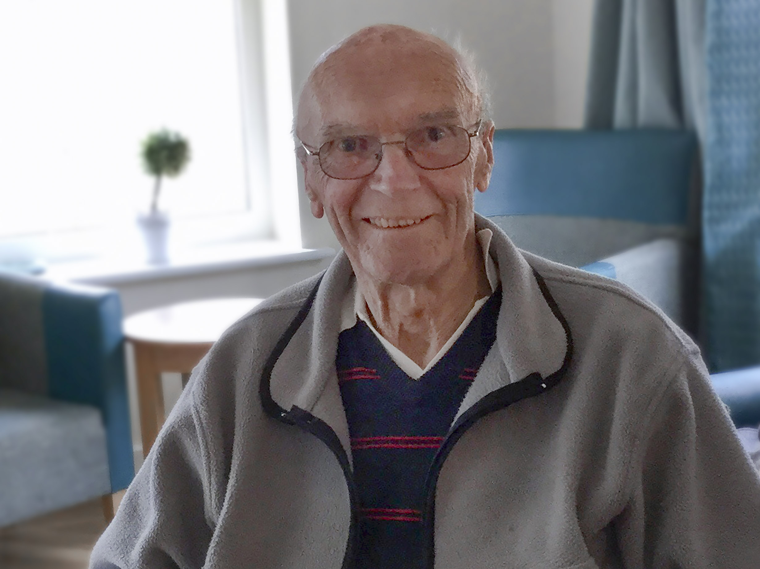 Tributes paid to football hero Gwyn who won two First Division titles with Wolves – on £15 a week