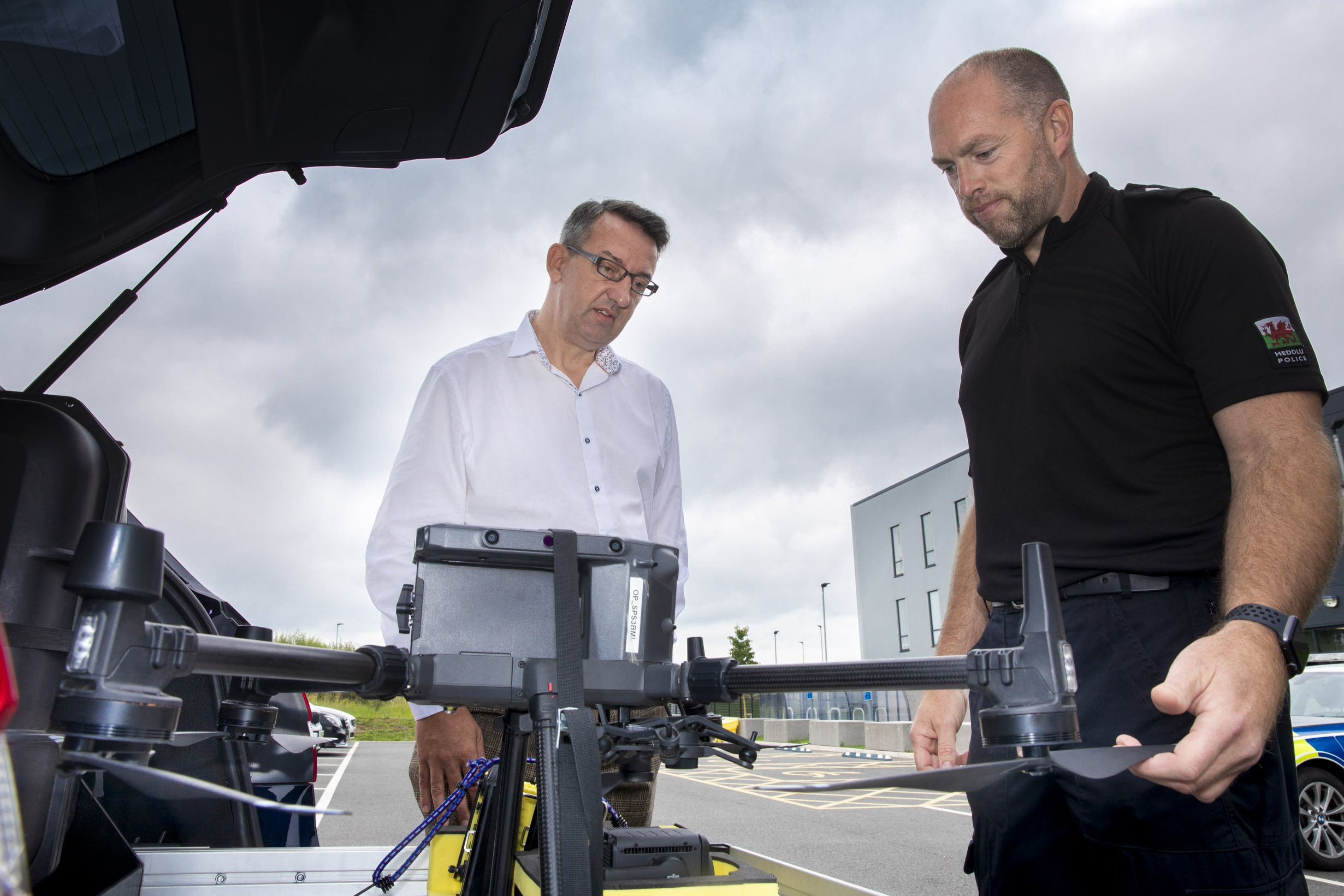 Police drone pilots hailed as “highflying heroes” after saving three lives