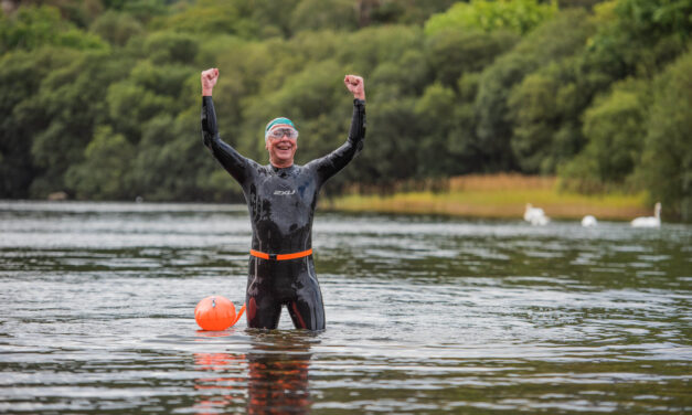 TV star Gaz Top scoffs 5,000 calories a day to complete epic 60km swim challenge