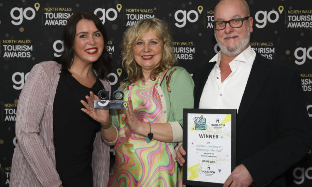 Gwynedd tourism heroes win top awards