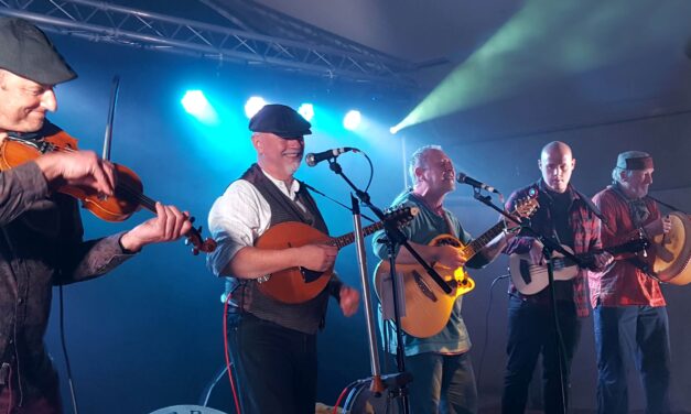 Irish rovers to bring their brand of foot-stomping music to Denbigh Town Hall
