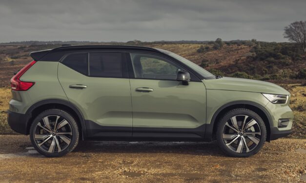 Volvo XC40 Recharge drive by Steve Rogers