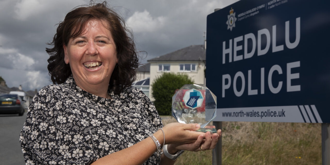 Courageous cop Clare helps launch drive to recruit more police officers in North Wales