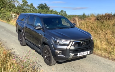 Toyota Hilux pick-up drive by Steve Rogers