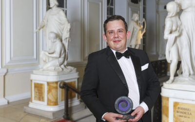 Talented chef Kyle honoured at social care Oscars