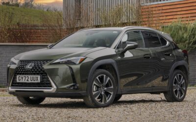 Lexus UX 250h drive by Steve Rogers