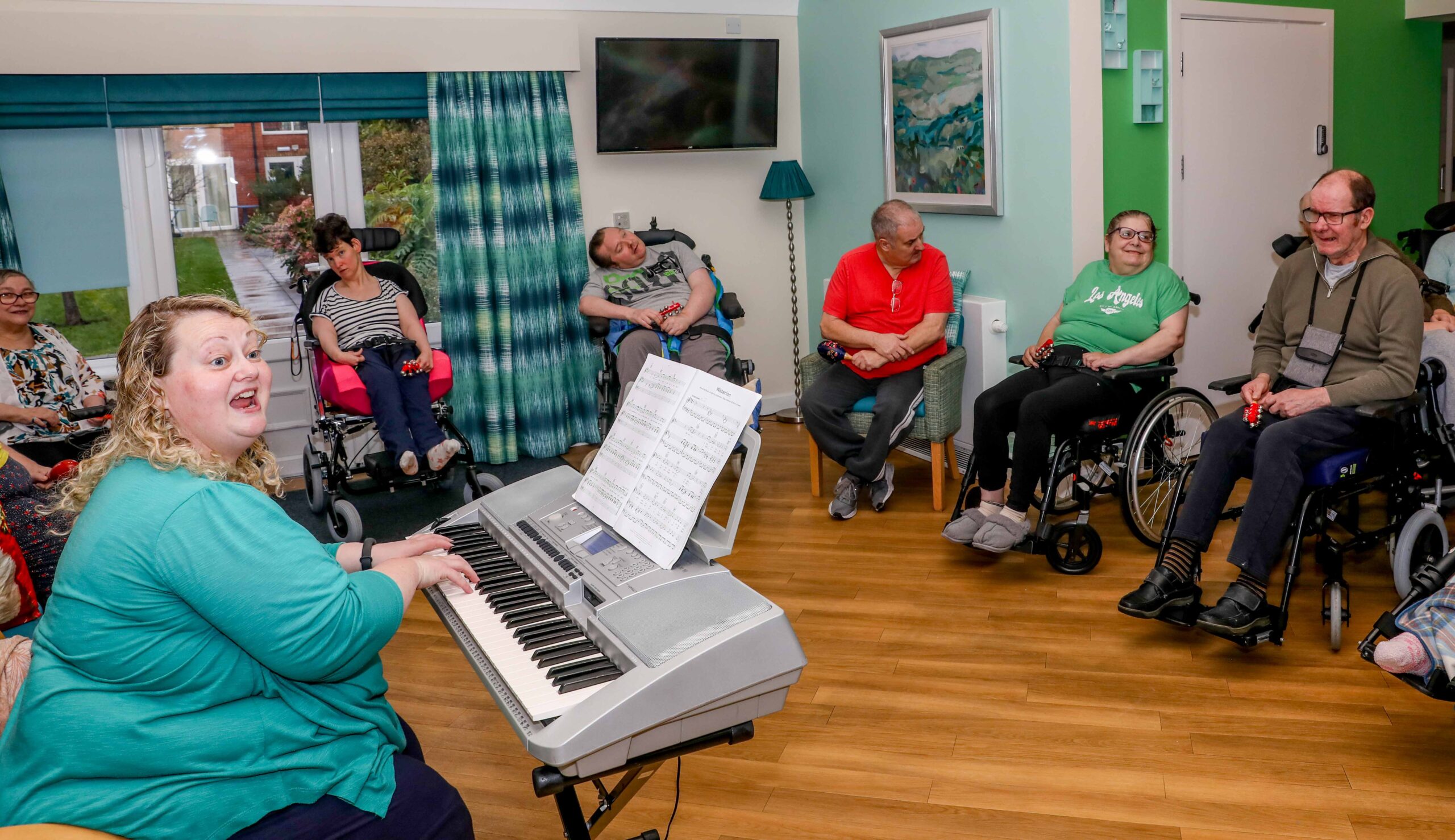 Care home residents join football’s tune army