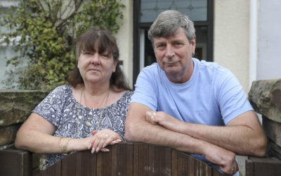 Gary donates kidney to twin being cared for by him and his wife