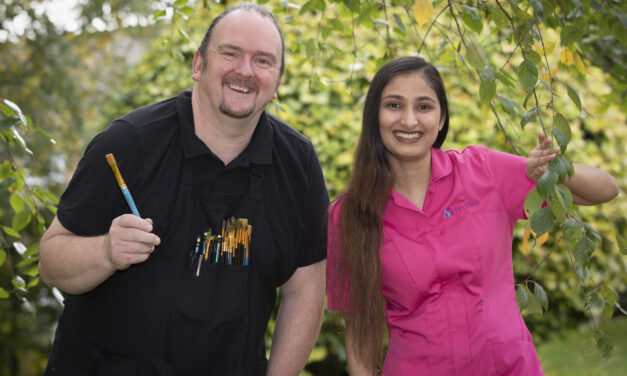 Delightful Divya wins award after going the “extra smile”