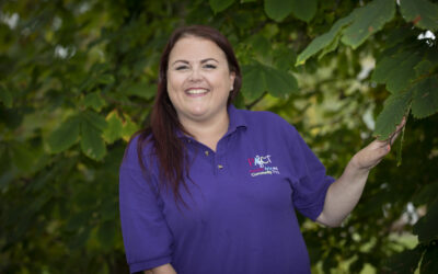Audrey’s “grin and tonic” wins award at Gwynedd care home