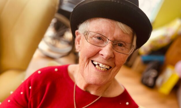 Plaque in memory of music loving ex-nurse Margaret takes pride of place on piano at Gwynedd care home