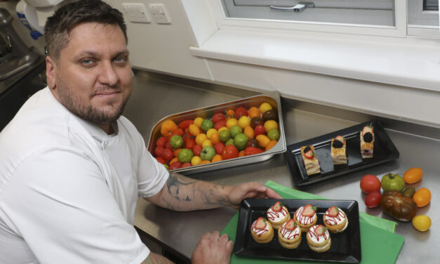 Kyle trades Michelin Star for golden gong at Wales Care Awards