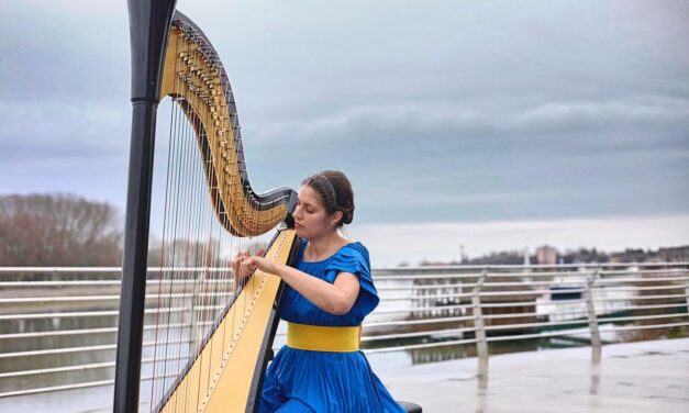 Two top harpists team up in North Wales to raise money for children in war-torn Ukraine
