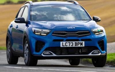 Kia Stonic drive by Steve Rogers