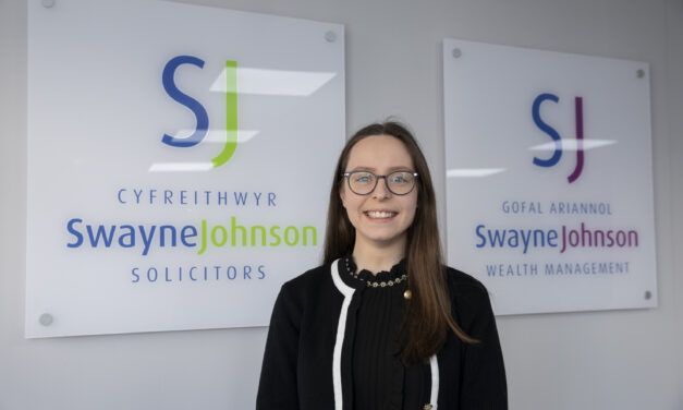 Young family lawyer inspired by volunteering on divorce and child arrangement cases