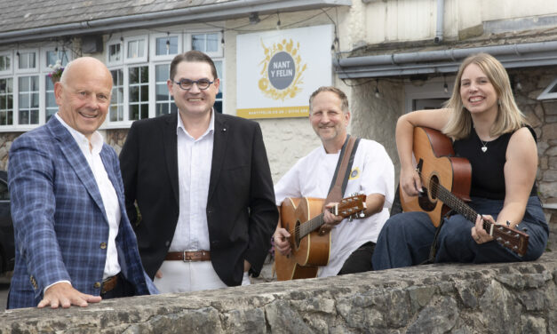 Open mic nights were key to restaurant joining festival fringe