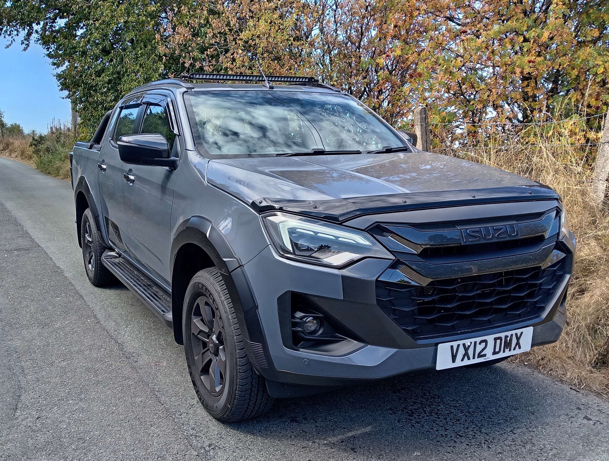 Isuzu D-Max V-Cross drive by Steve Rogers