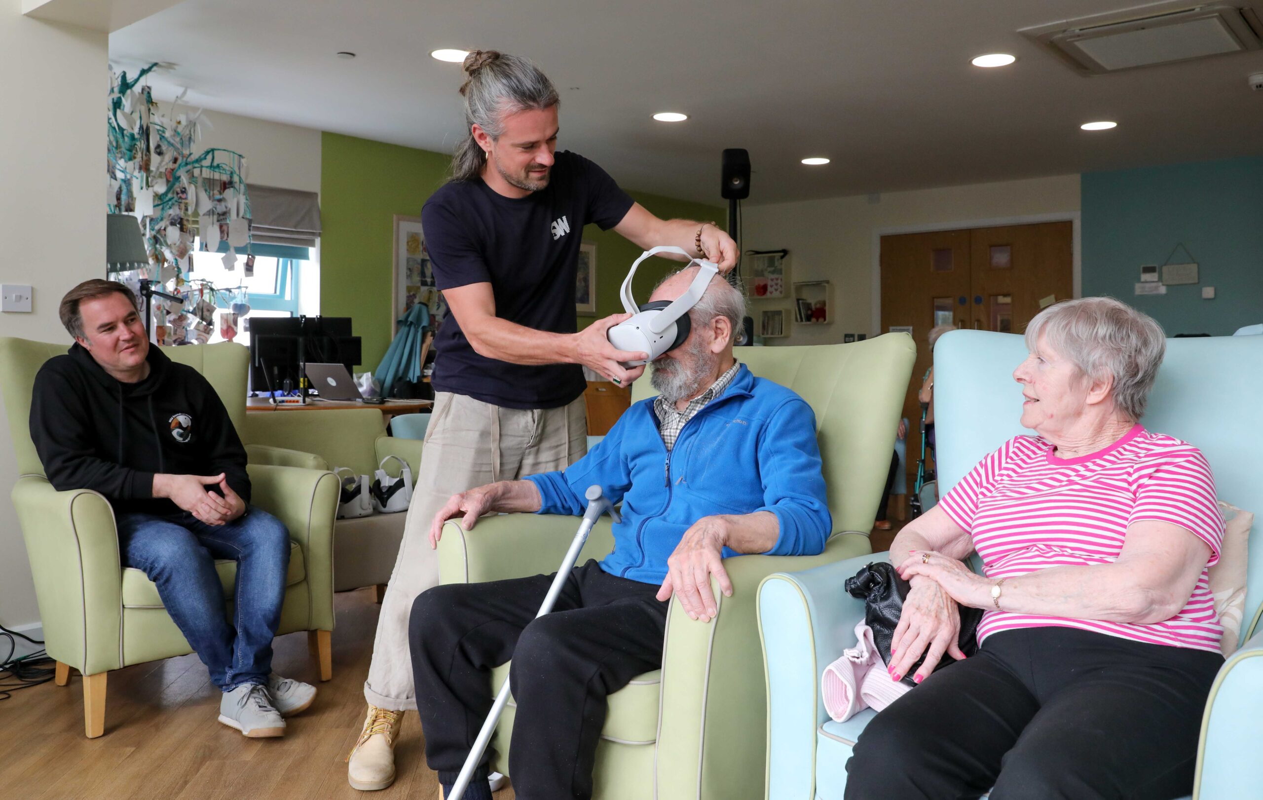 Care home residents don VR goggles for  “magical journey” by TV and film composer