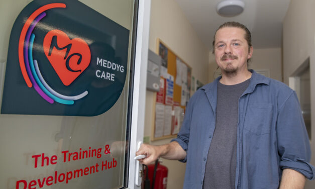 Training manager who teaches Welsh to overseas care staff in line for award