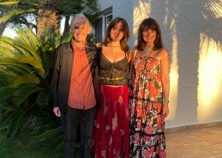 Final preparations for NHS heroes taking on Kilimanjaro in memory of beloved doctor who died before fulfilling his dream