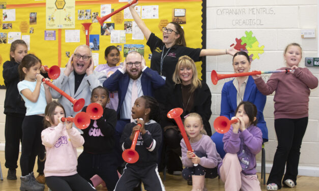 Minister hails “life-changing” North Wales music cooperative giving every child a chance to play