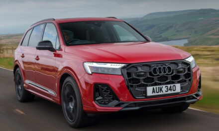 Audi Q7 e quattro drive by Steve Rogers