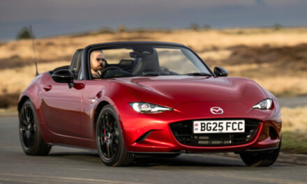 Mazda MX-5 drive by Steve Rogers